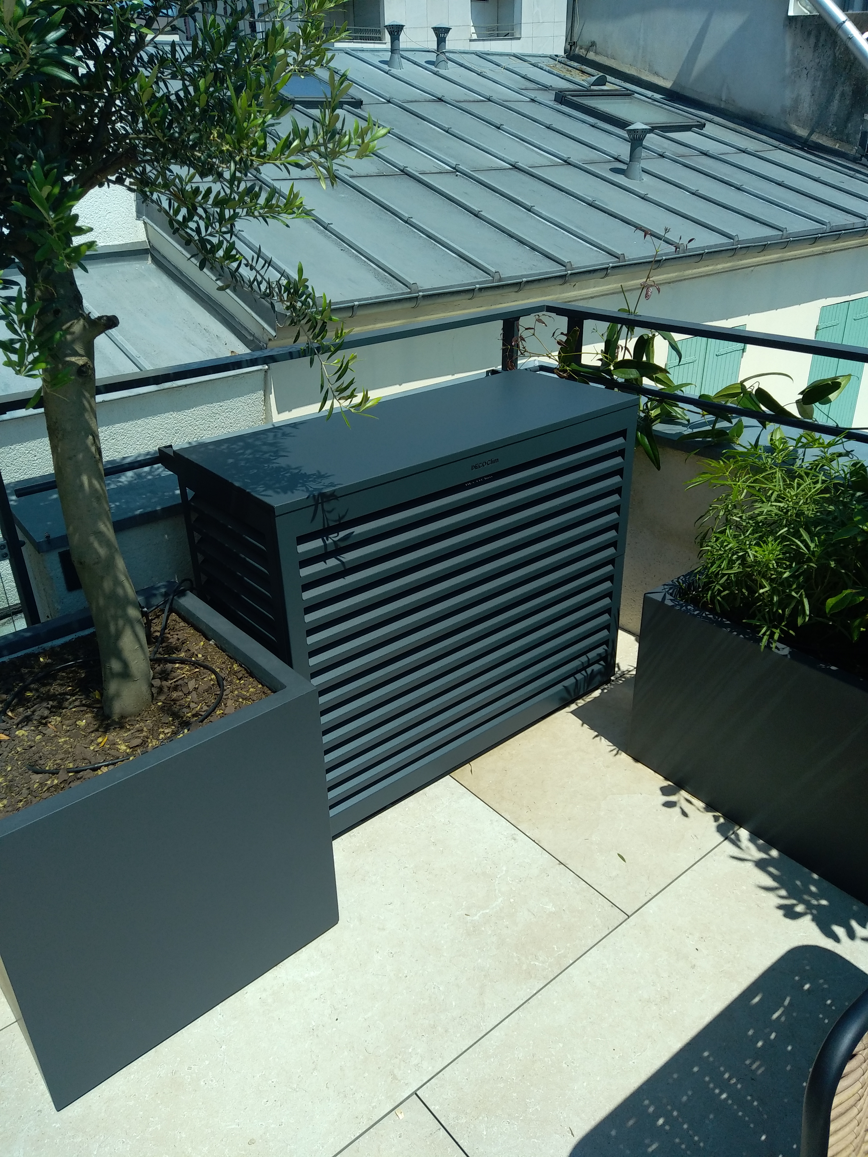 Installation climatisation unité extérieure à Paris par ClimPaul